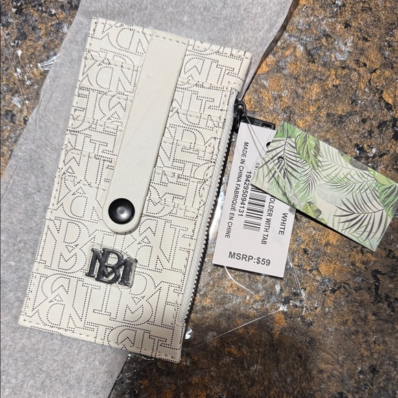 Badgley Mischka Accessories - Badgley Mischka White Key & Card Holder
